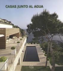 CASAS JUNTO AL AGUA