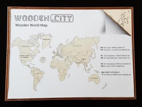 PUZZLE DEL MUNDO DE MADERA.