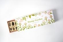 STAMP GARDEN - 25 STAMPS AND 2 INK PADS . 