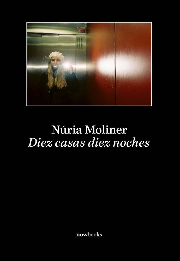 DIEZ CASAS DIEZ NOCHES . 