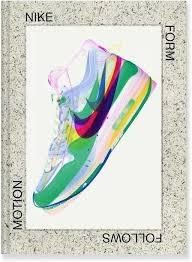 NIKE. "DISEÑO EN MOVIMIENTO."