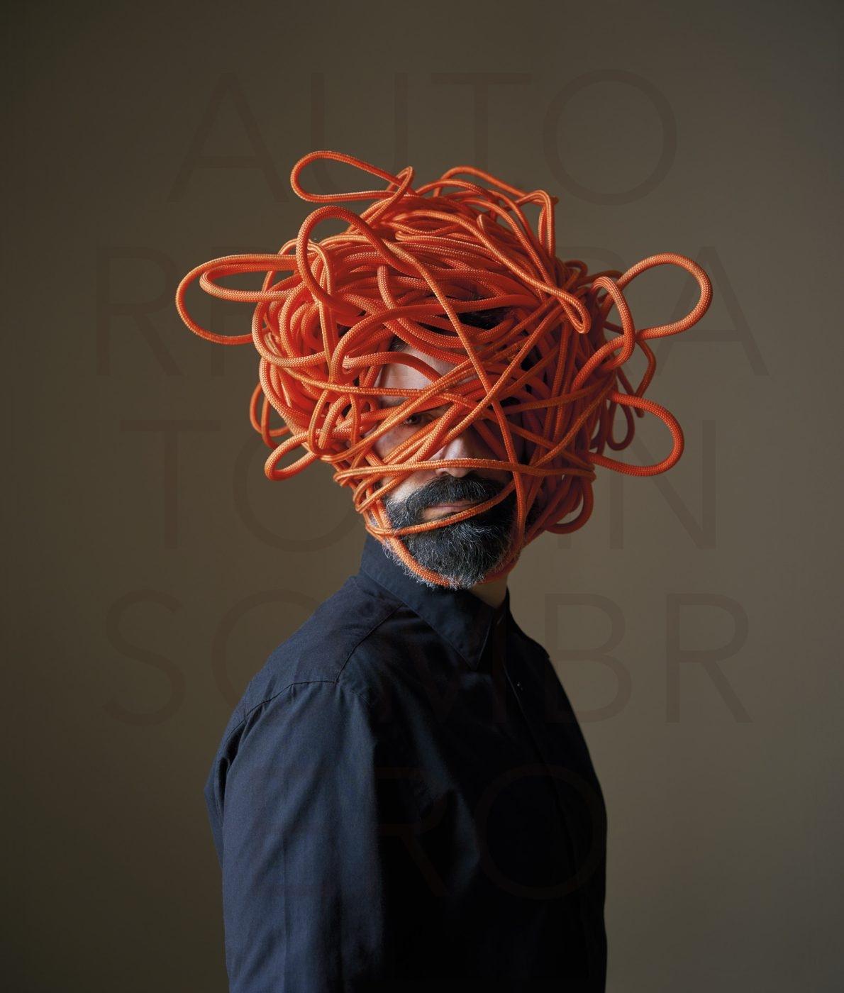 AUTORRETRATO SIN SOMBRA