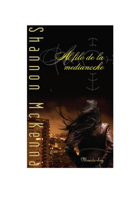 AL FILO DE LA MEDIANOCHE